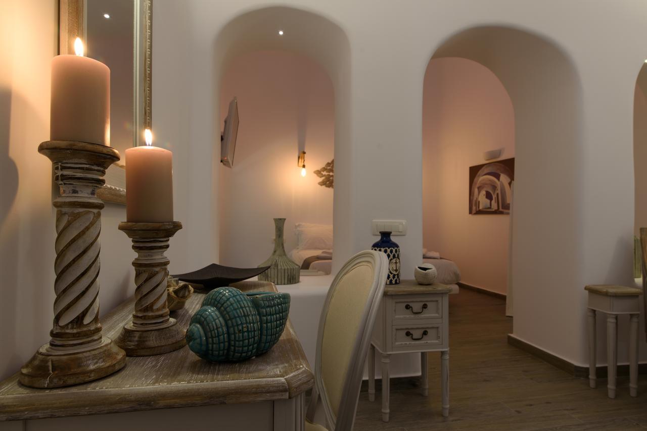 Angel Luxury Suites Fira  Exteriör bild